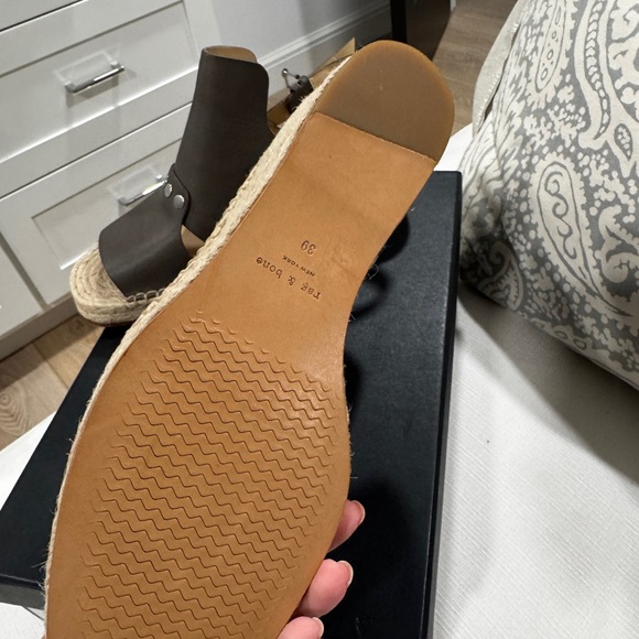 Rag and Bone sayer espadrille size 9. New in box - Picture 4 of 5
